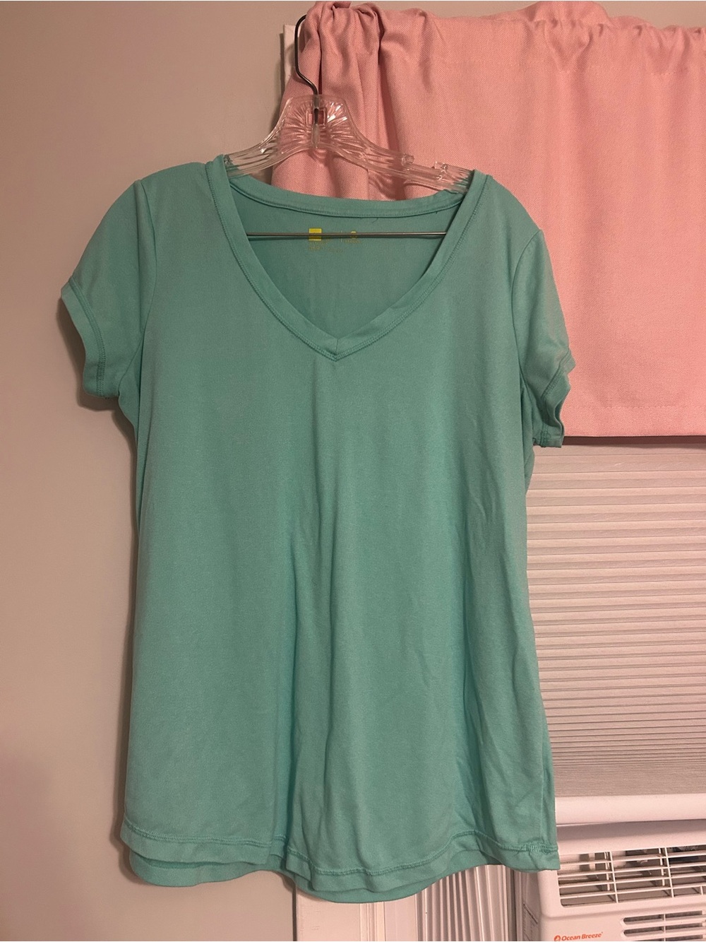Xersion Short Sleeve V-Neck Tee in Aqua